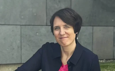 Julia Engels statt 3fach Kommunikation – Ein Namenswechsel mit Tiefe